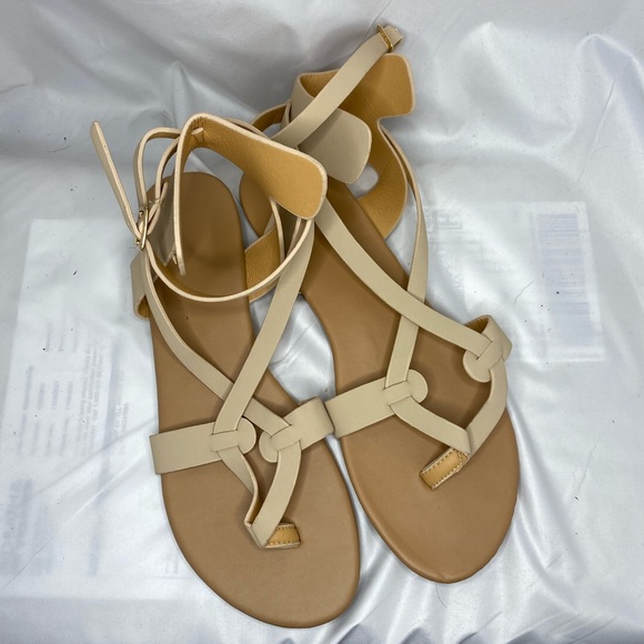 BRAND NEW Nude strappy sandles - Picture 1 of 4